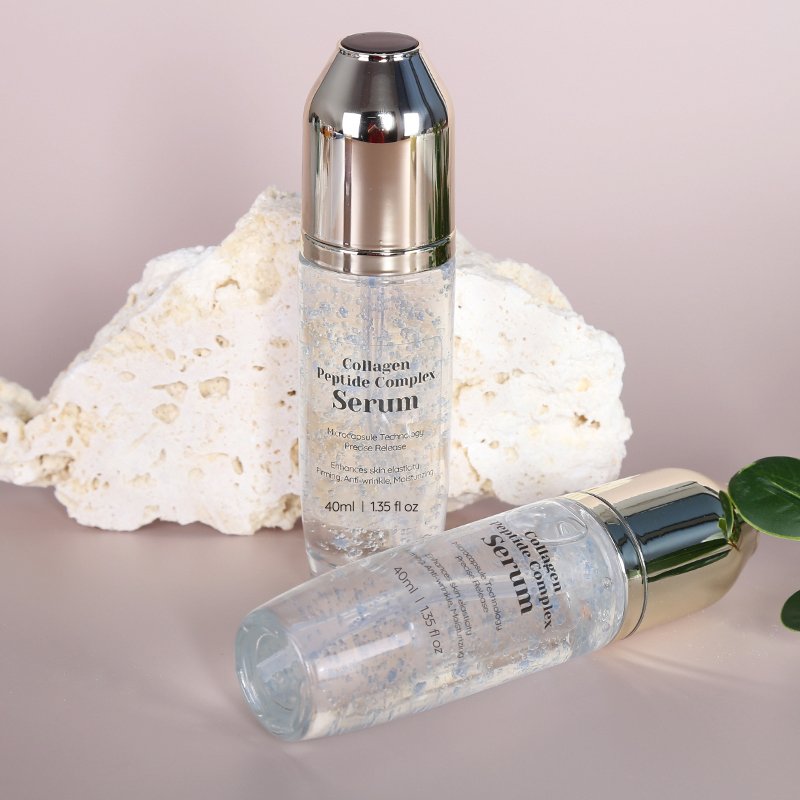 Centella + Vitamin C Anti-Puffiness Face Serum thumbnail 3